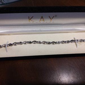 Kay Jewelers Black And White Diamond Infinity Bracelet